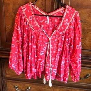 Free People cute peasant top